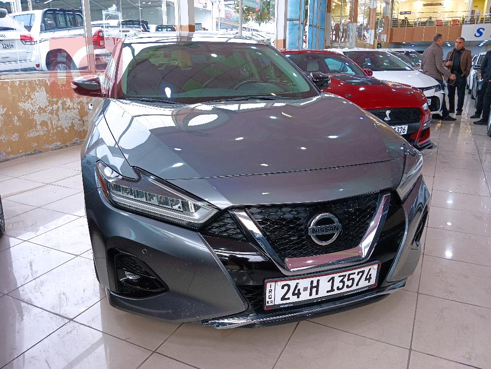 Nissan Maxima